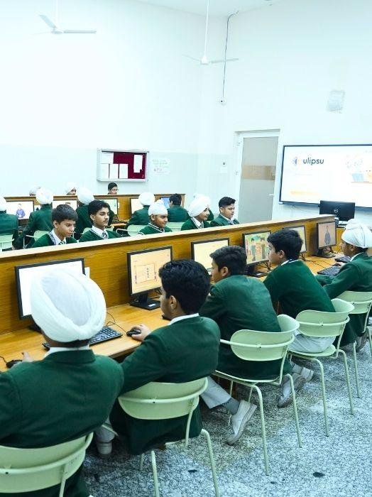 Junior Wing-ulipsu Lab