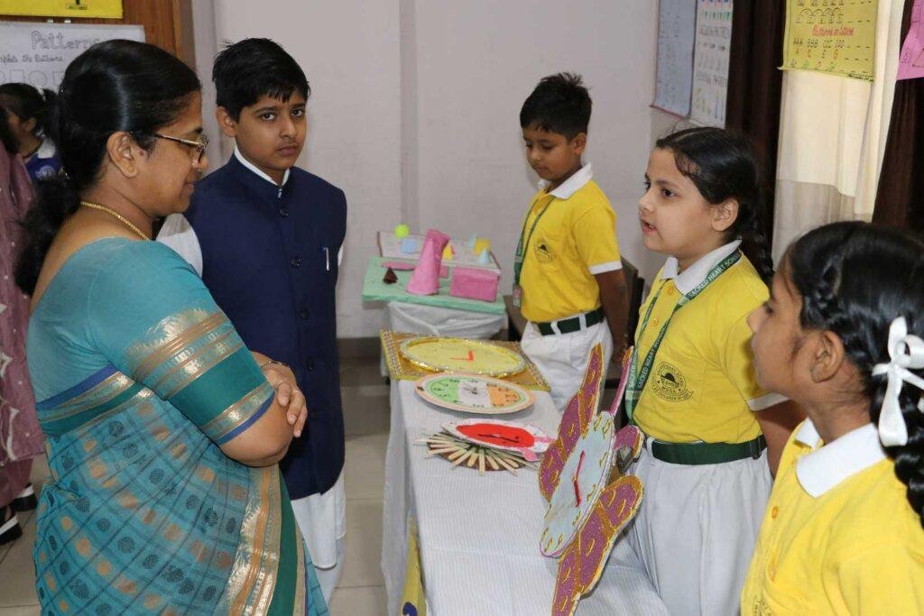 Explora Ignites Curiosity and Innovation Among Primary Students at SHS, Moga